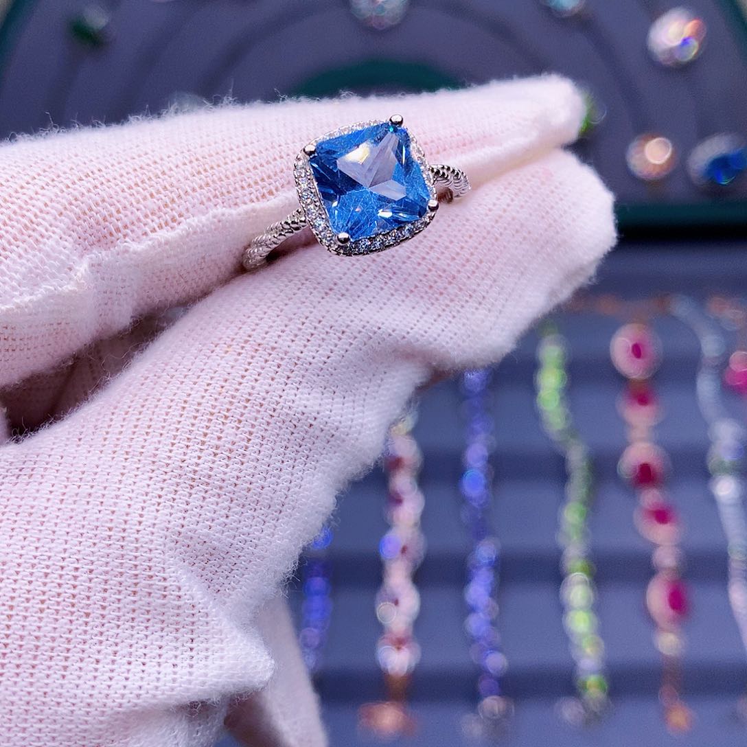 海蓝宝石戒指银S925镶嵌