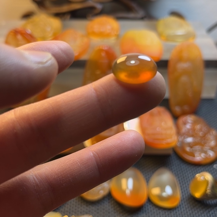 石英质玉颈饰未镶嵌无**✔