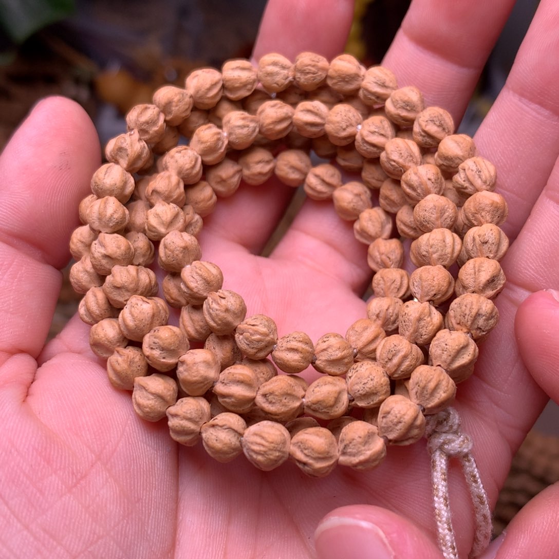 跟***走柏香籽/百香籽吊坠