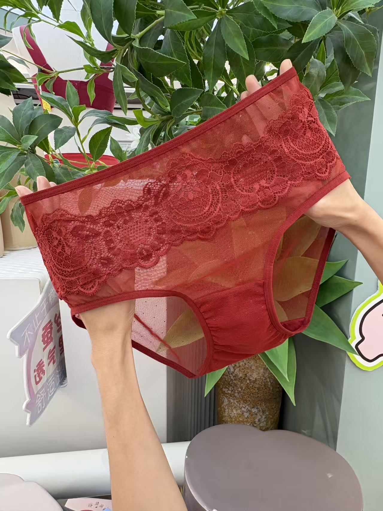 中腰红色蕾丝3个款式不同风格女士内裤红色夜莺87033