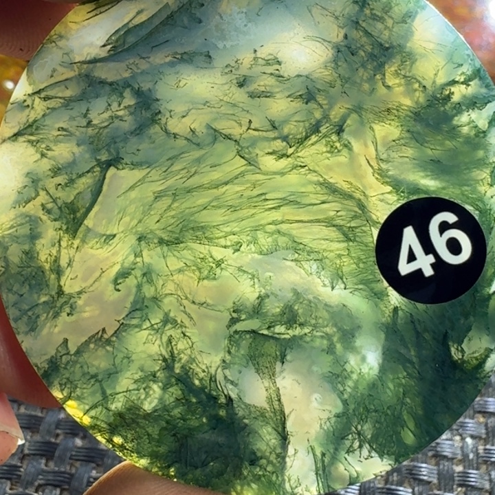 是***你玛瑙/玉髓未镶嵌颈饰