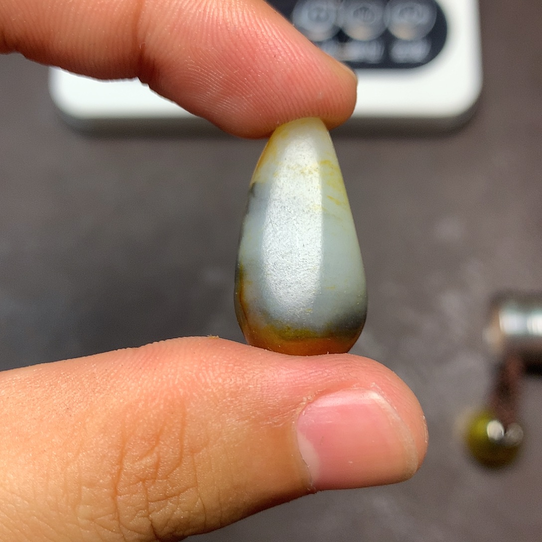 和田玉（糖玉）未镶嵌挂件