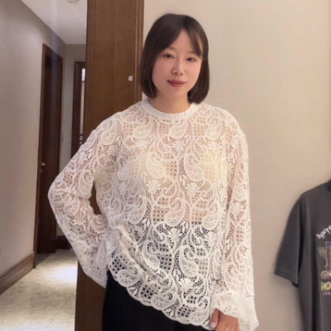 贵货蕾丝白色上衣