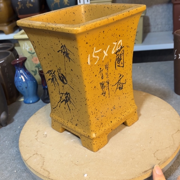 紫砂花盆紫砂花盆