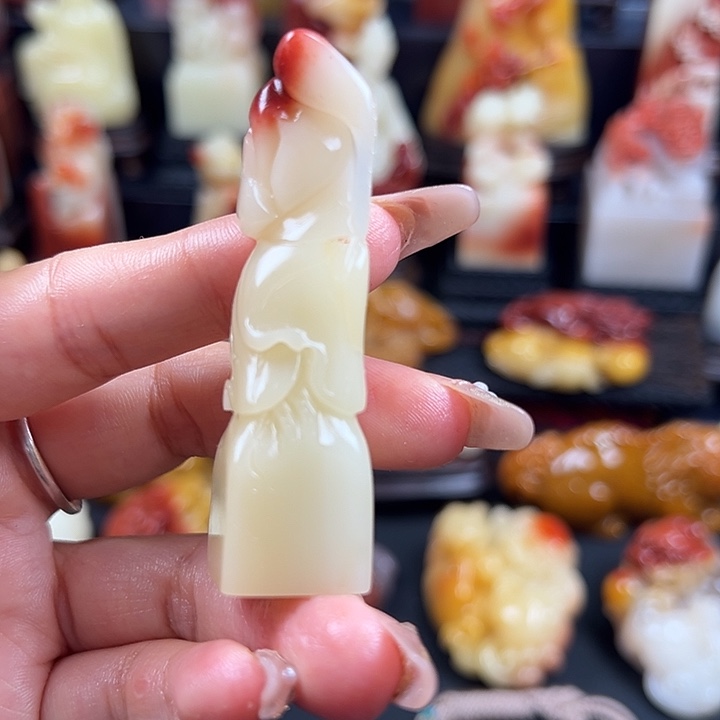 寿山石老性芙蓉石