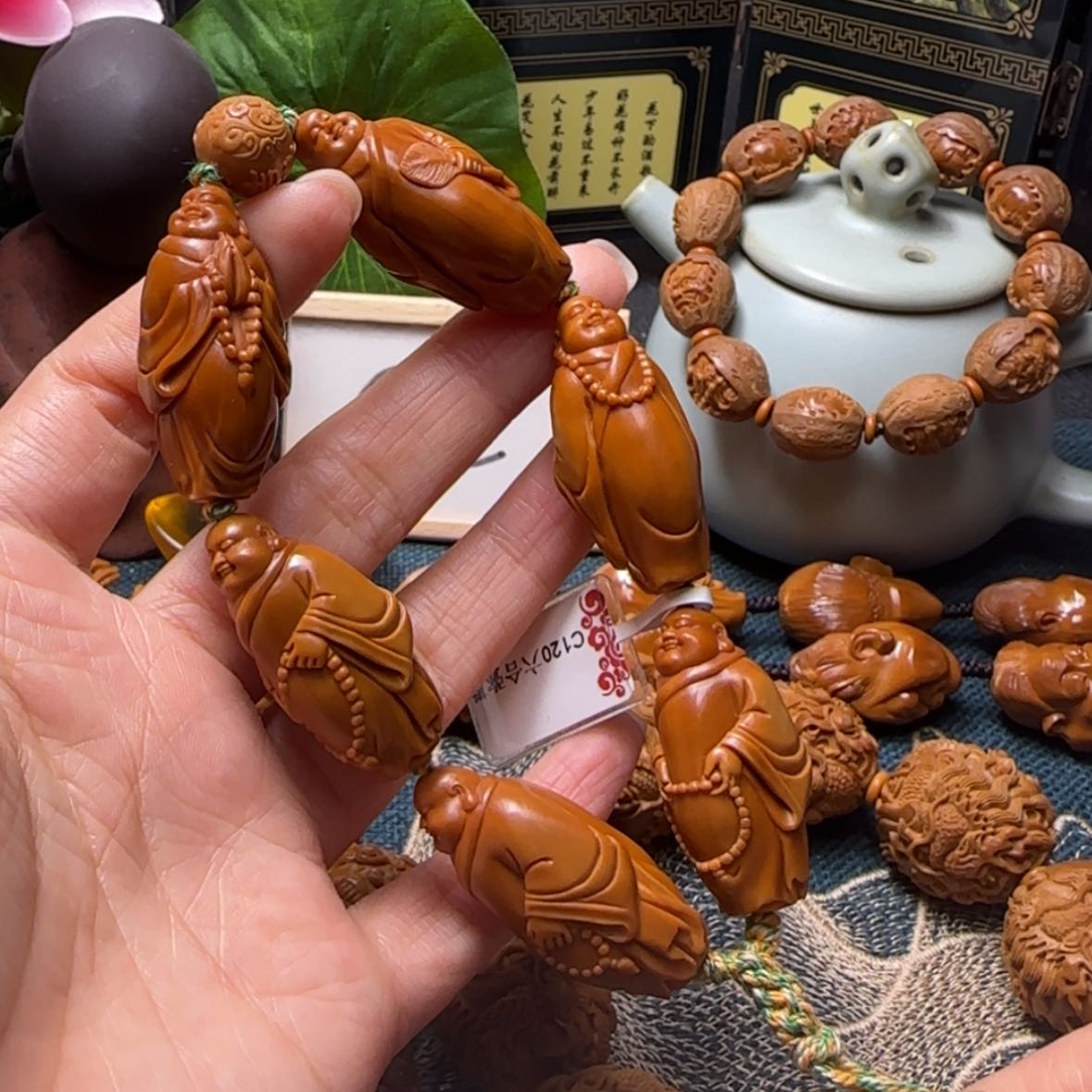 【闪购商品】橄榄核把件六合弥勒