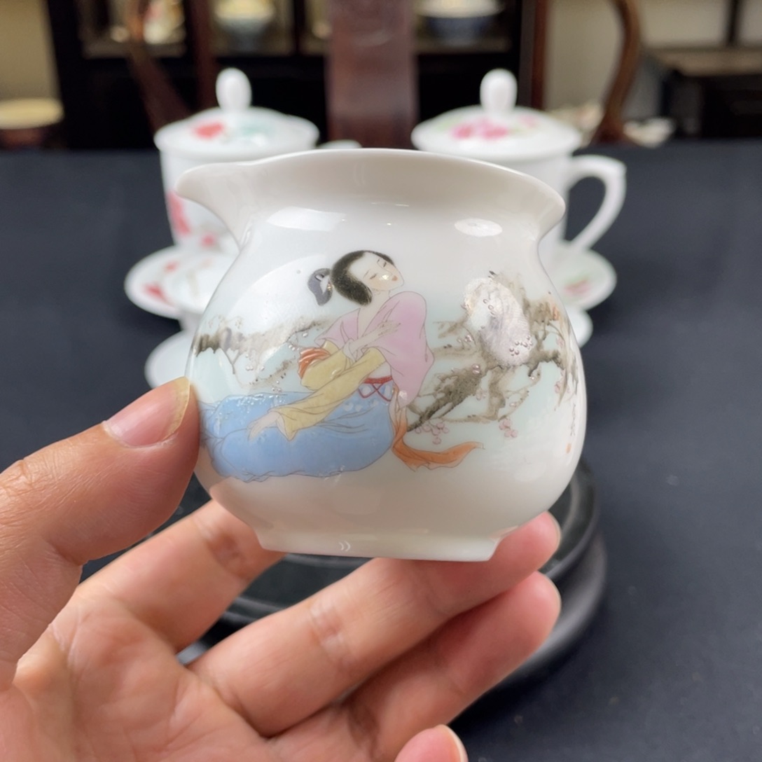 瓷片轻工业陶瓷研究所