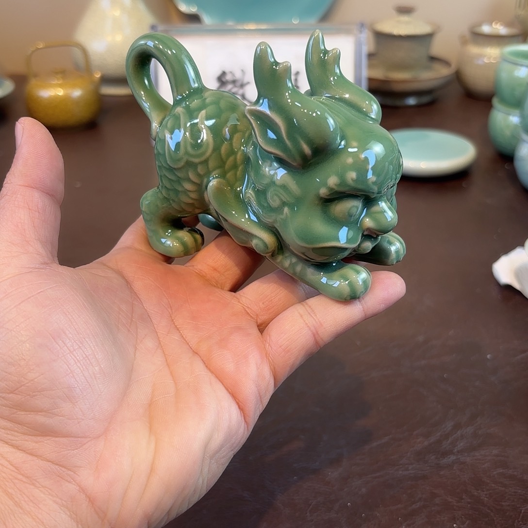 瓷片龙泉青瓷福利青瓷