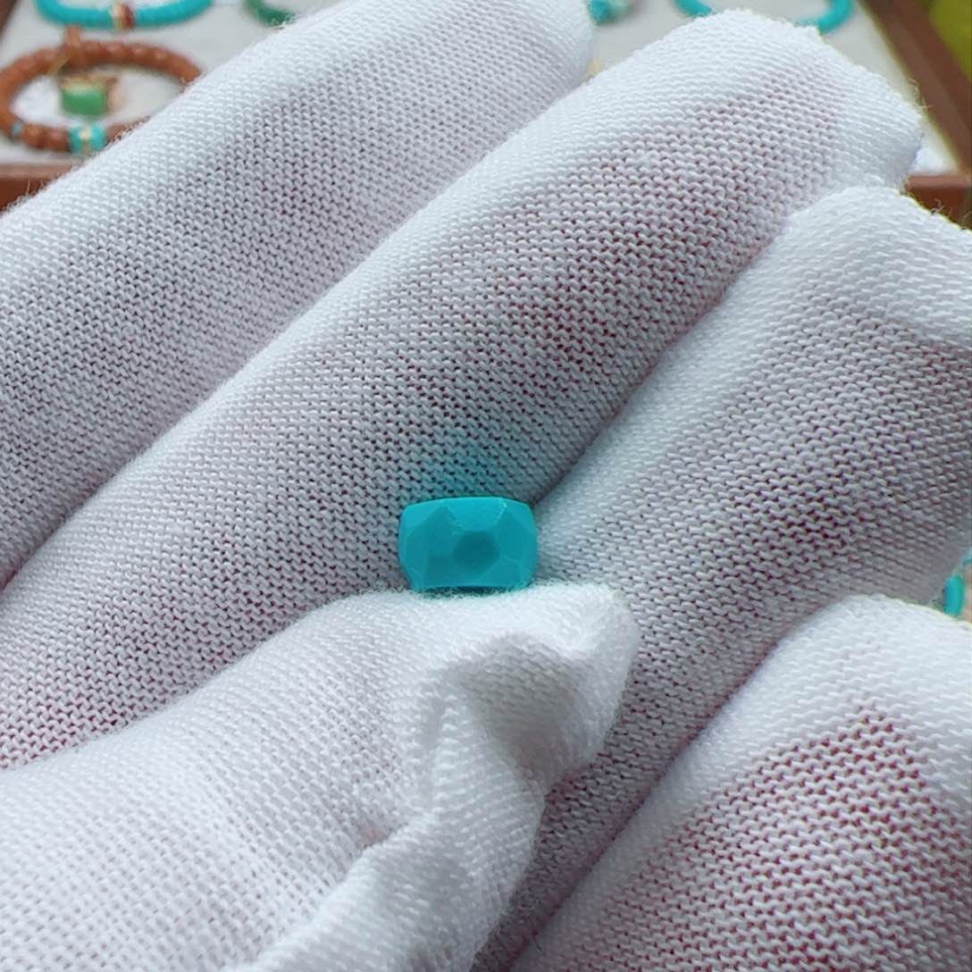 绿松石挂件未镶嵌1个