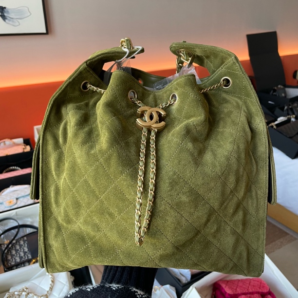 99新 Chanel/香奈儿 元旦盛典 25K绿色麂皮25bag 中号单肩包