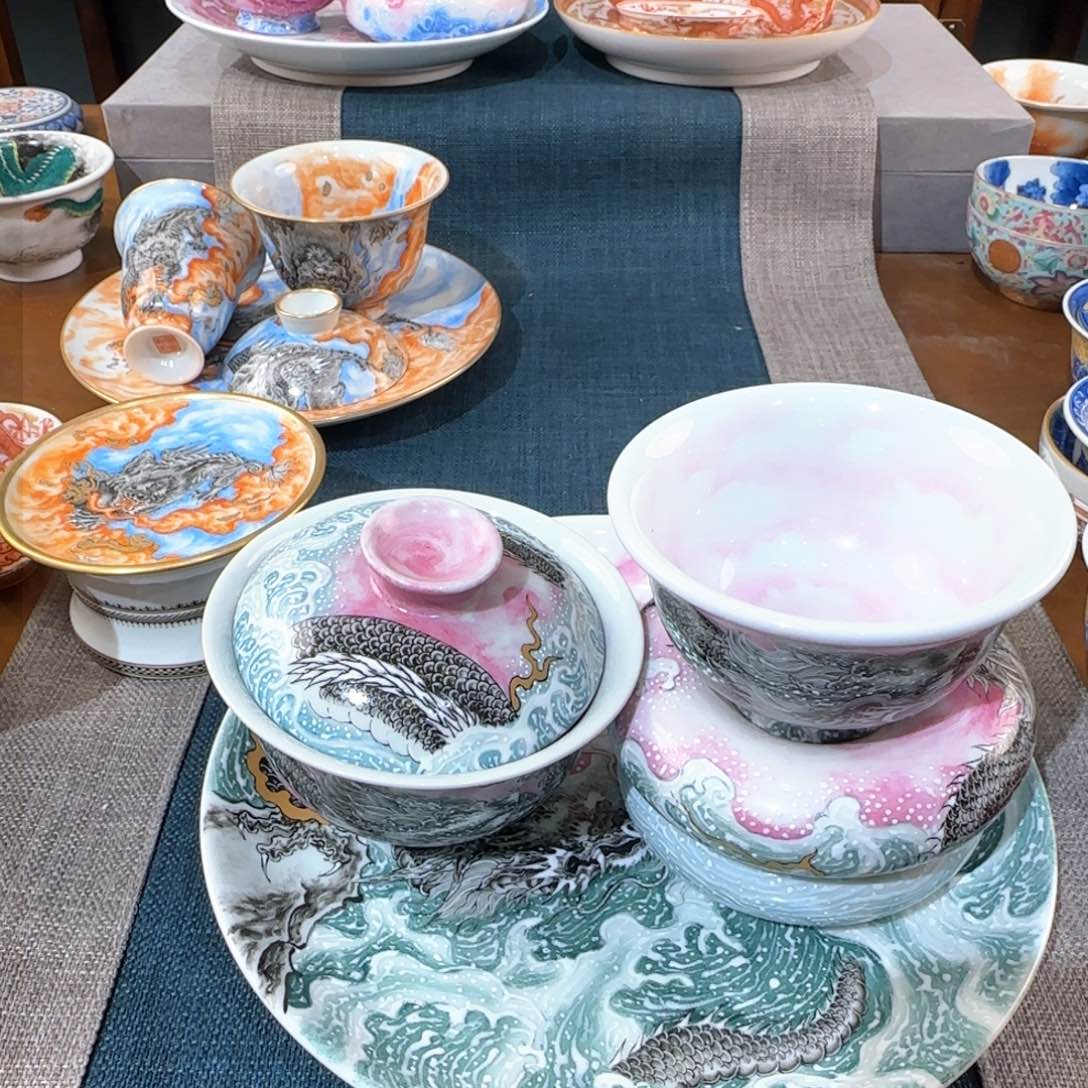 五件套回血价玛瑙红海水龙