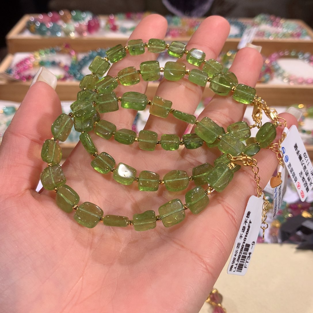 碧玺多样性发货一件未镶嵌