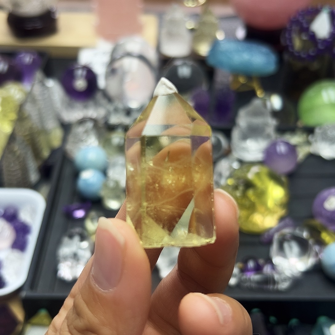 水晶摆件未镶嵌绿水晶