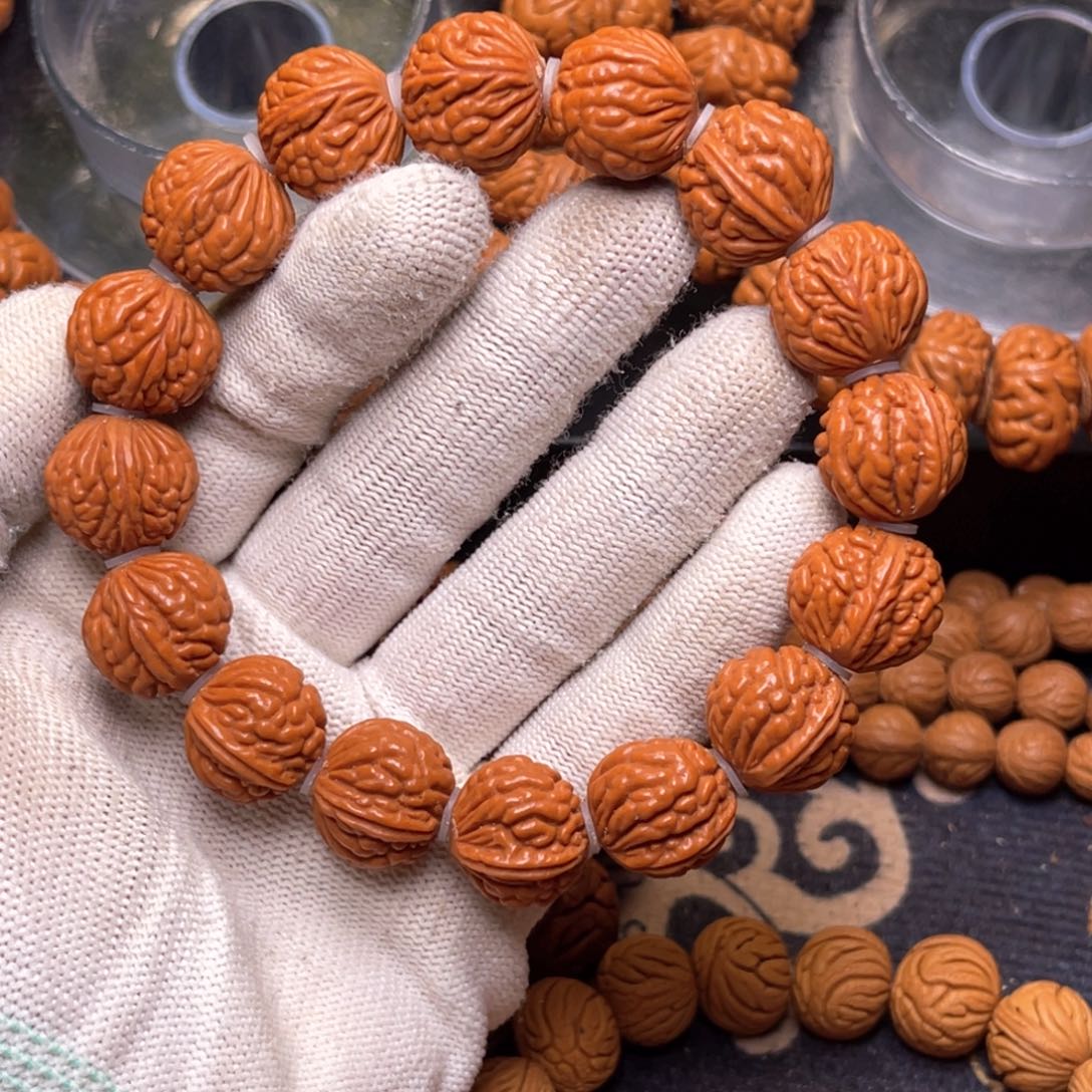 手串桃核红魔荔枝1.6+