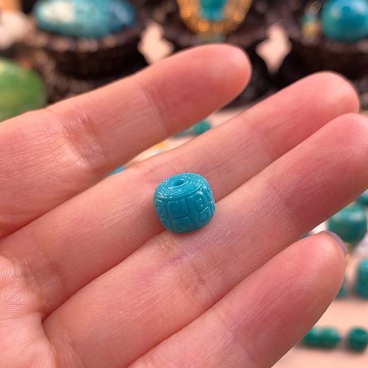 绿松石配饰未镶嵌老*