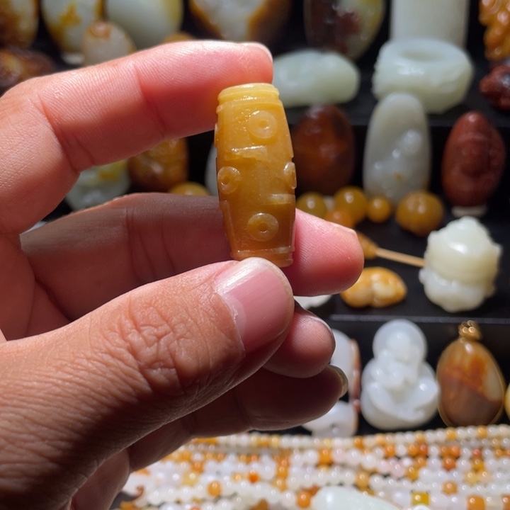 未镶嵌和田玉珠宝奇石