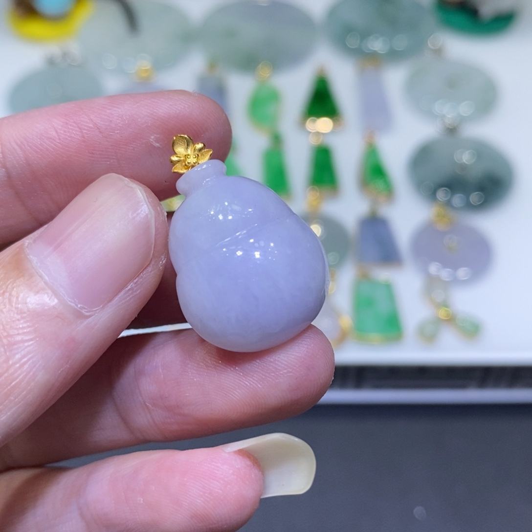 翡翠18K金镶嵌吊坠(不含链)