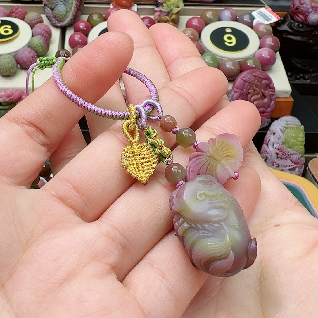 石英质玉定制未镶嵌盐源