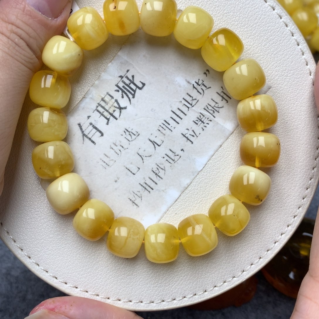 琥珀未镶嵌珠宝奇石168