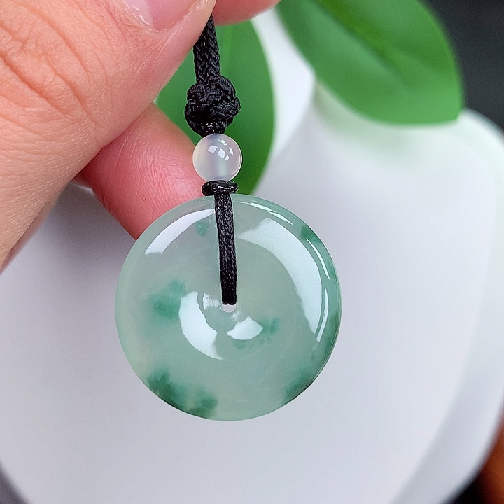 颈饰未镶嵌翡翠平安扣 23.8x4.9mm