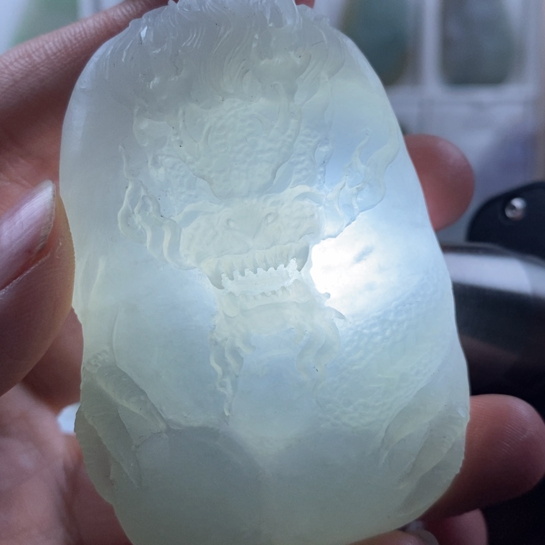 未镶嵌定制翡翠龙牌