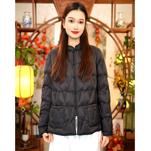 【董小姐】！宠粉福利！鹅绒服内搭短款外套女