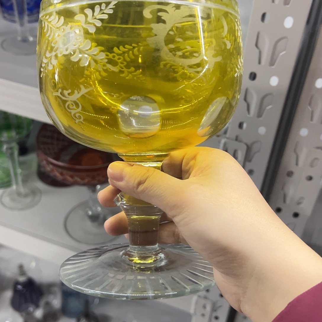 .***.平底款水晶玻璃微瑕一个