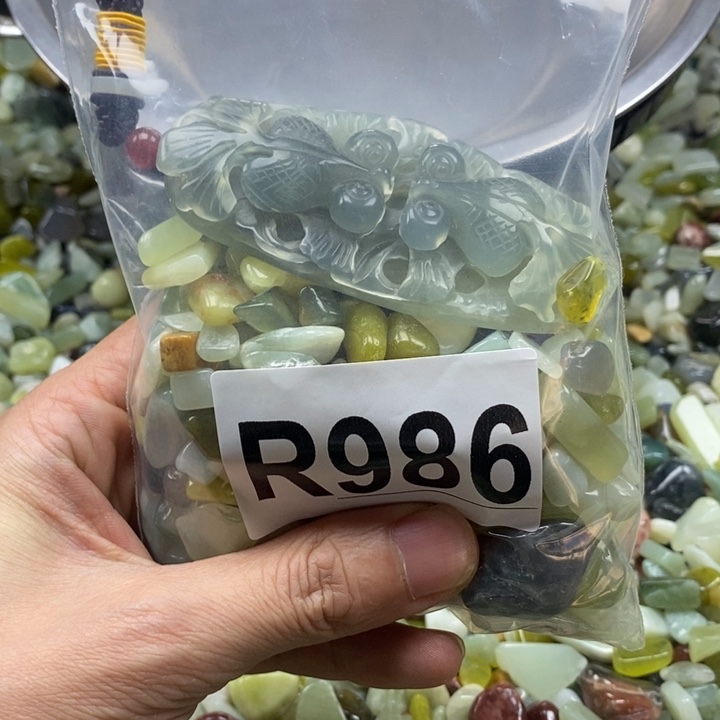 蛇纹石玉未镶嵌鱼缸石