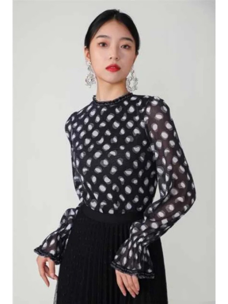 不支持退换 1300755 时尚百搭网纱T恤