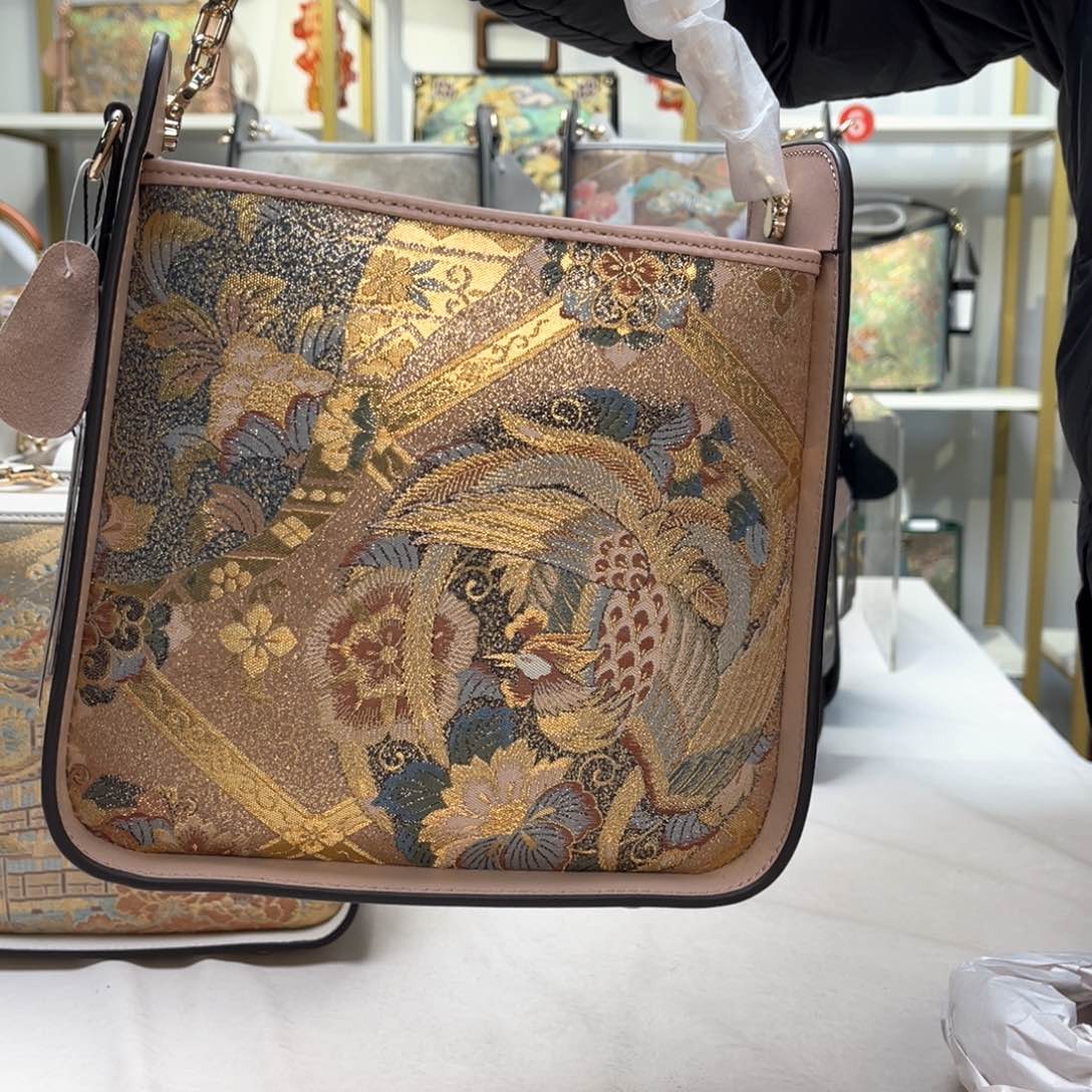 织绣直播间浮力大漏