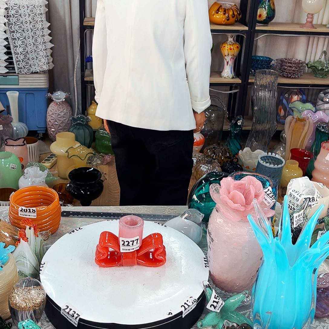 红烛台 家悦琉璃工艺品不完美