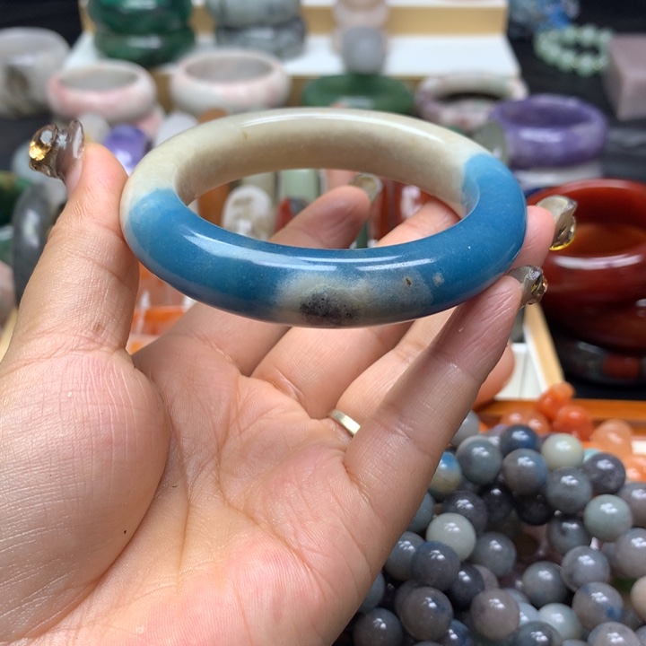 未镶嵌手镯石英质玉?*K