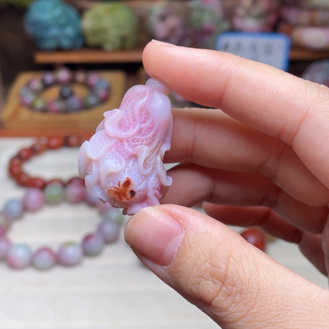 玛瑙/玉髓珠宝半成品未镶嵌晚*盐源玛瑙白菜