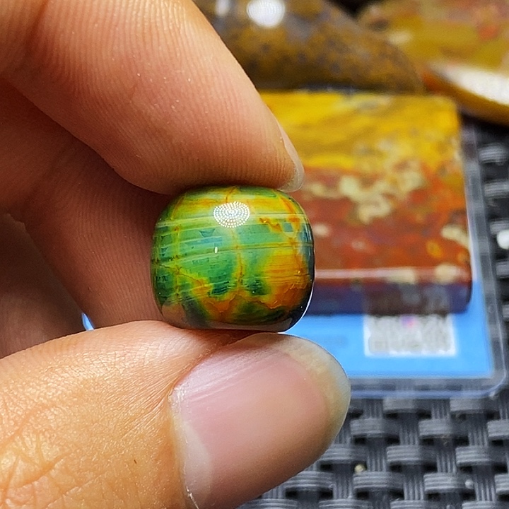 沙****玛瑙/玉髓未镶嵌颈饰