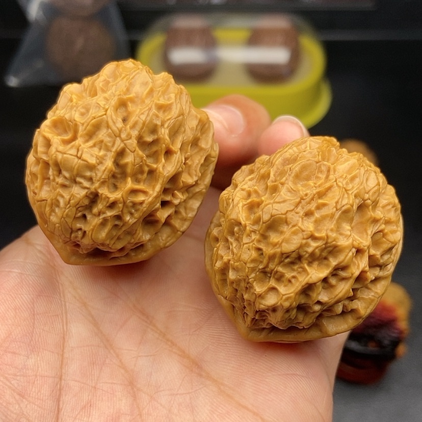 【闪购商品】把件文玩核桃40尺金蟾球
