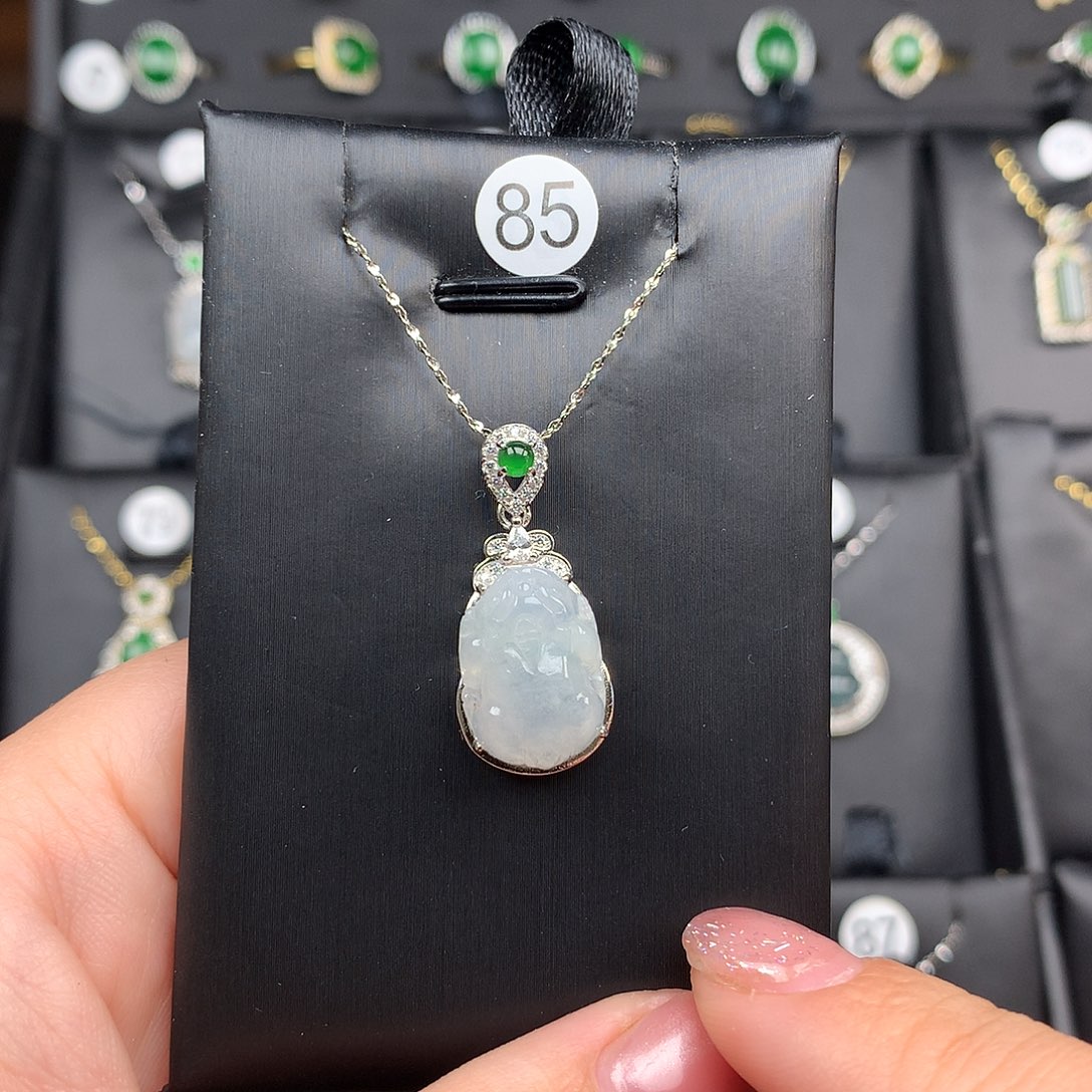 翡翠颈饰银S925镶嵌项链925