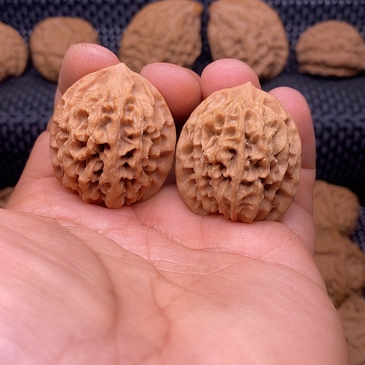 猴头核桃吊坠秦闷33