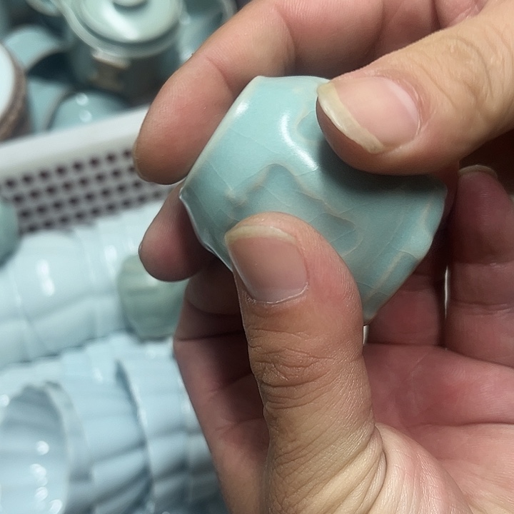 瓷片原产地汝瓷瑕品