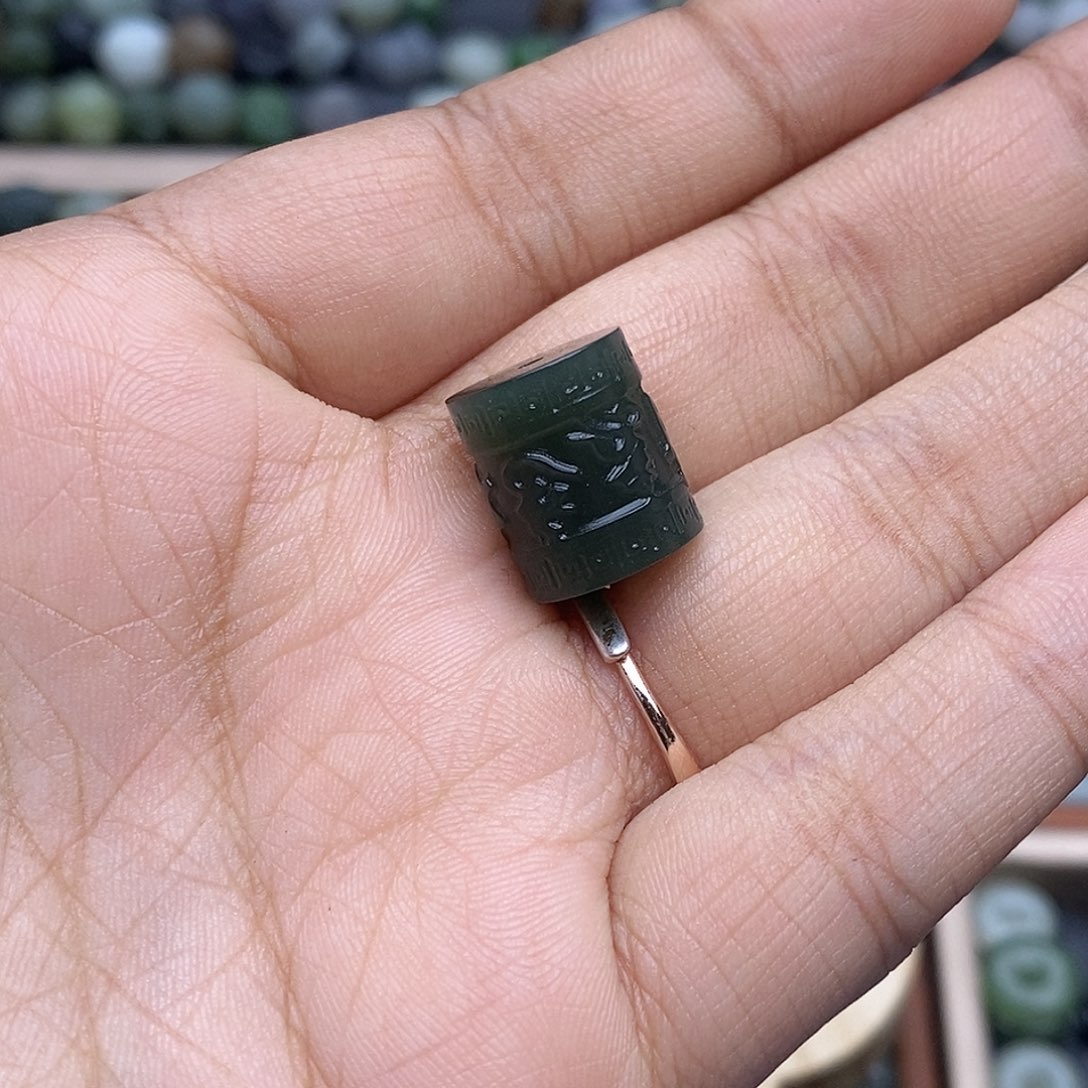 潘***枫和田玉（糖玉）未镶嵌颈饰