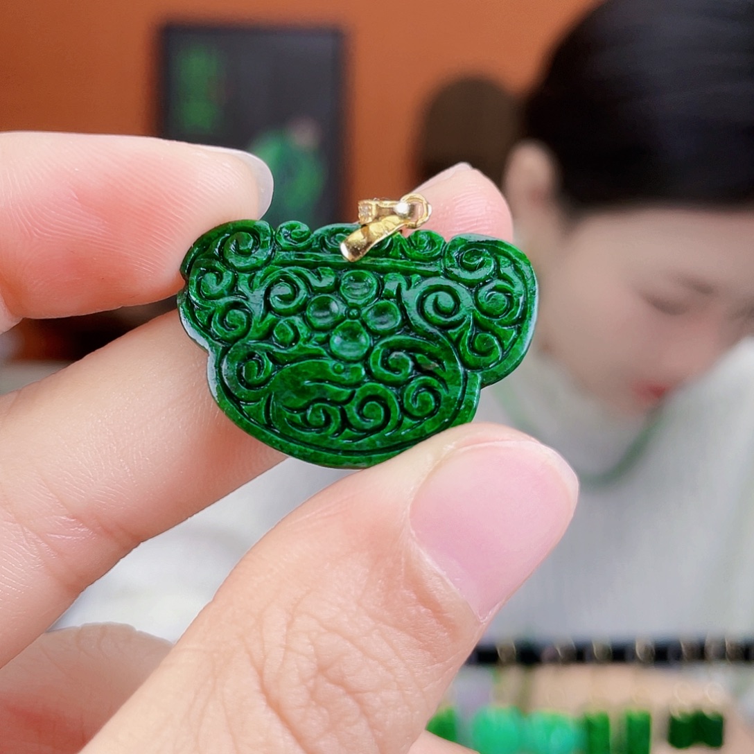 翡翠未镶嵌耳饰饰品