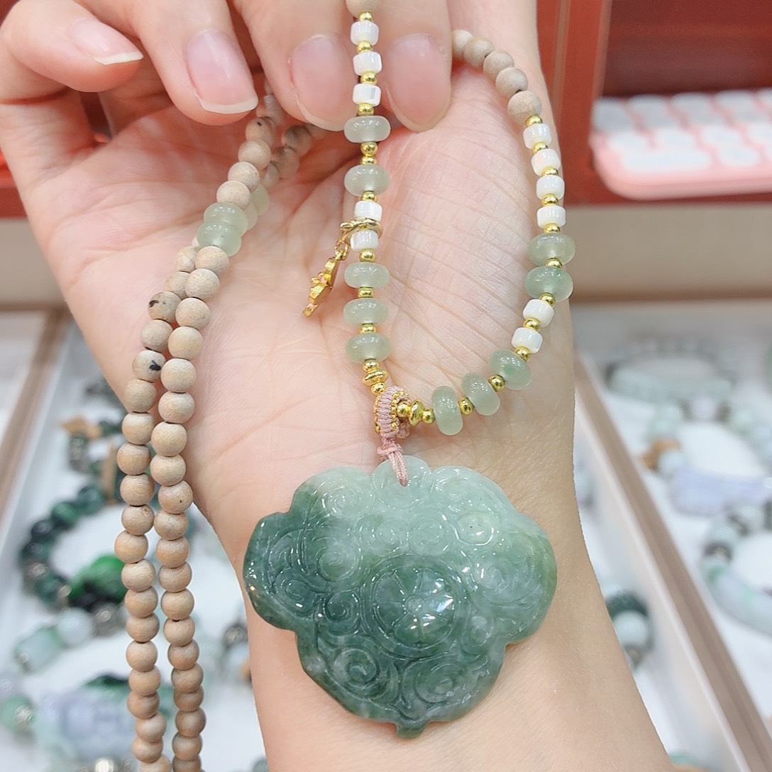 翡翠未镶嵌手链手串