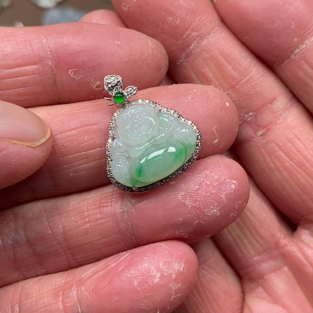 翡翠颈饰18K金镶嵌佛公