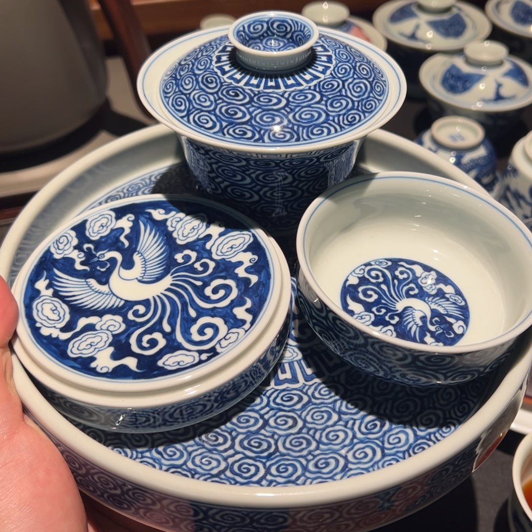 盖碗祥云凤纹四件套