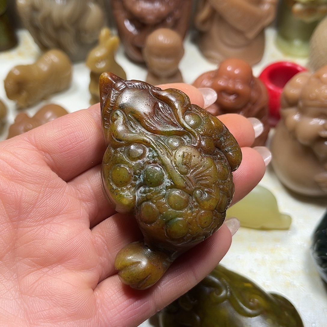 白玉菩提吊坠白玉菩提吊坠