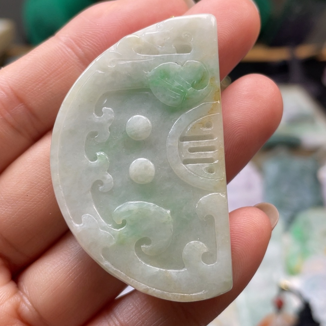 翡翠吊坠(不含链)未镶嵌