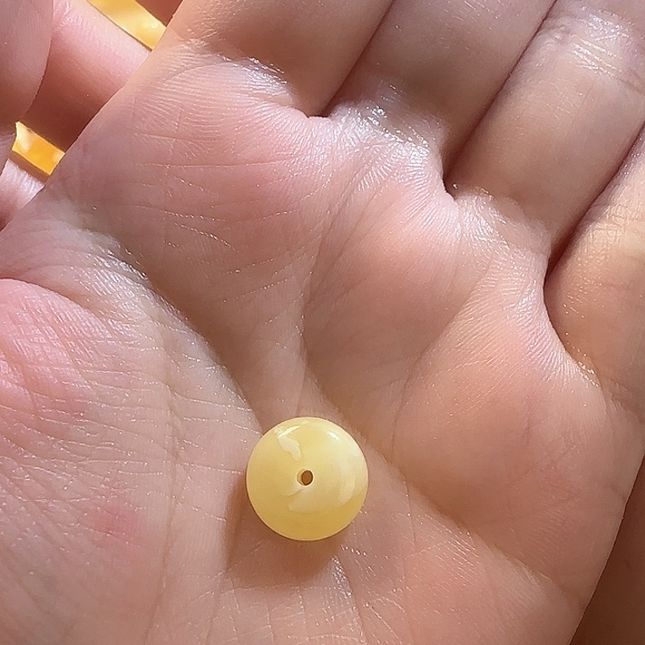 琥珀裸石未镶嵌卡11+mm扣子
