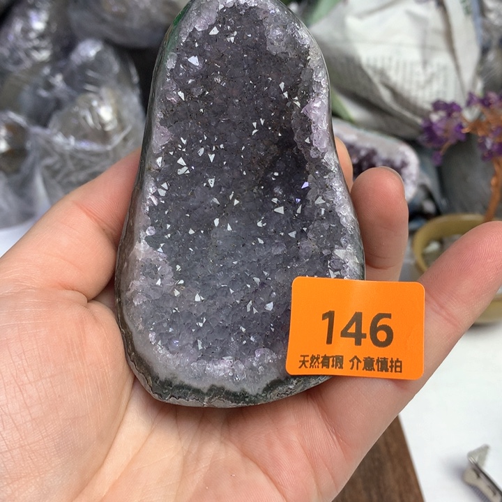 紫晶大型摆件（非配饰）未镶嵌