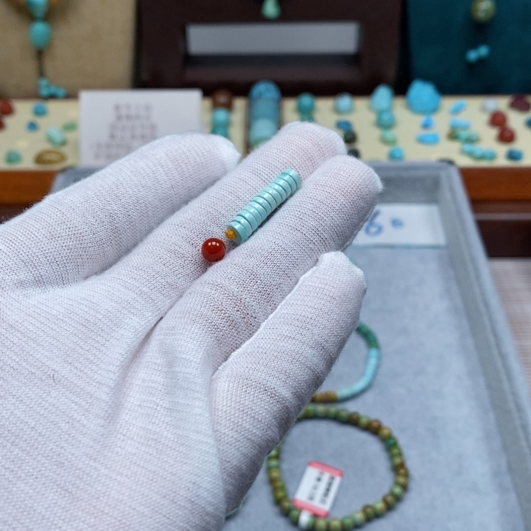 未镶嵌配饰南红玛瑙