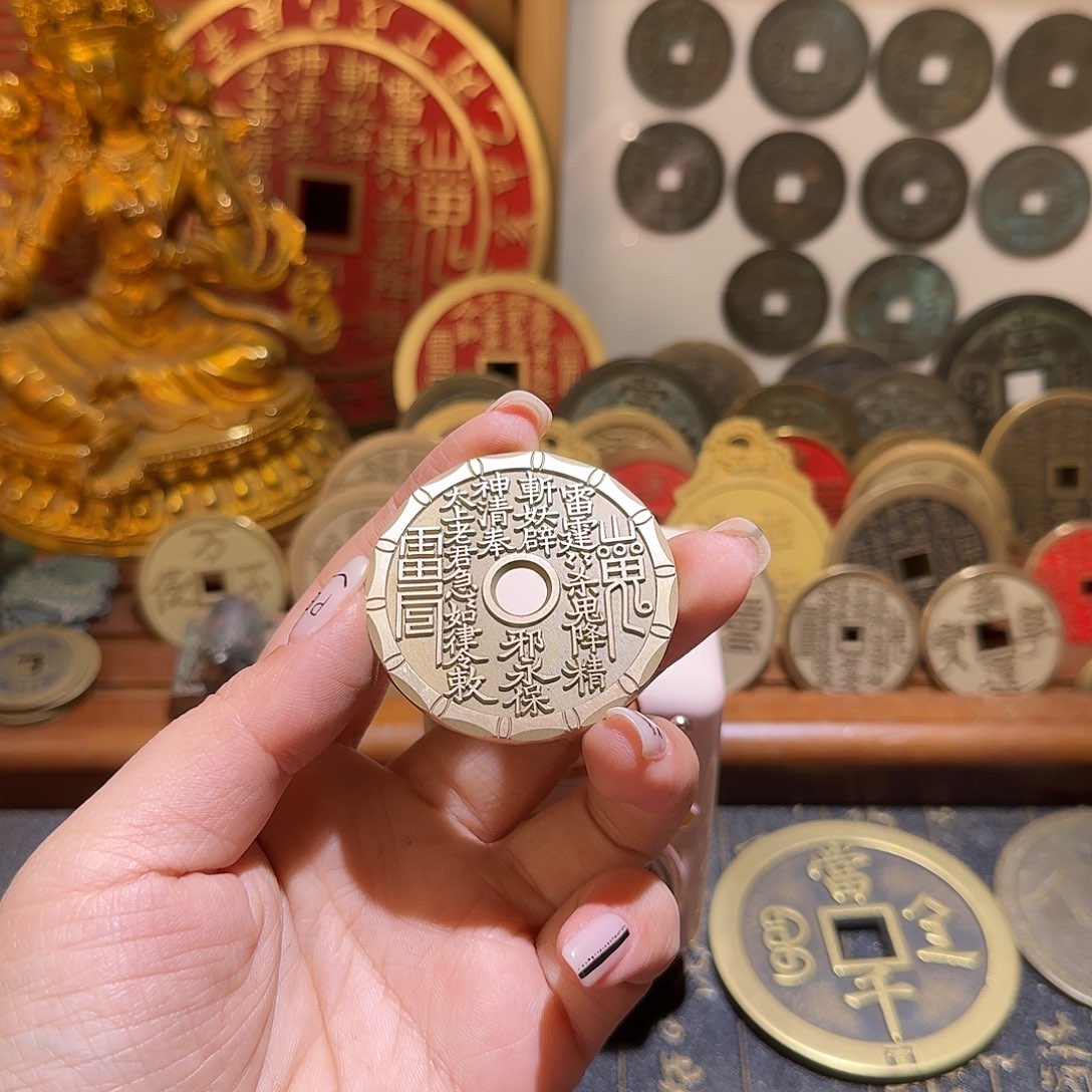 唯***L铜现代仿制工艺品