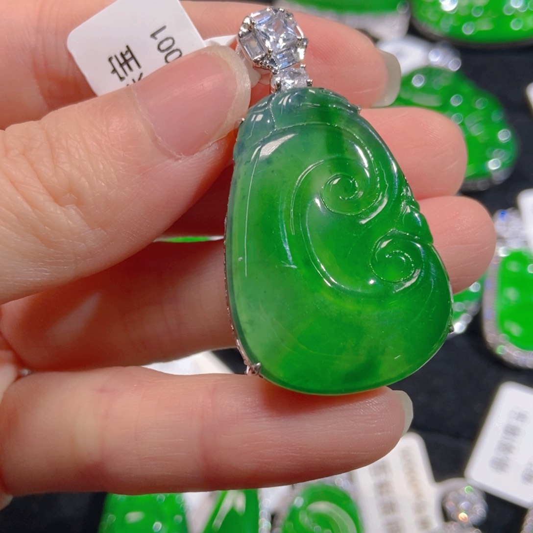 翡翠吊坠(不含链)银S925镶嵌